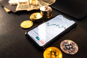 Pierwsza kryptowaluta na świecie – historia Bitcoina